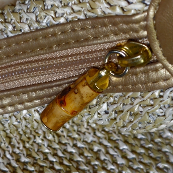 Gold Vintage Carlo D'Santi Woven Oversized Shoulder Purse/Bag with Bamboo Zipper - Picture 5 of 7